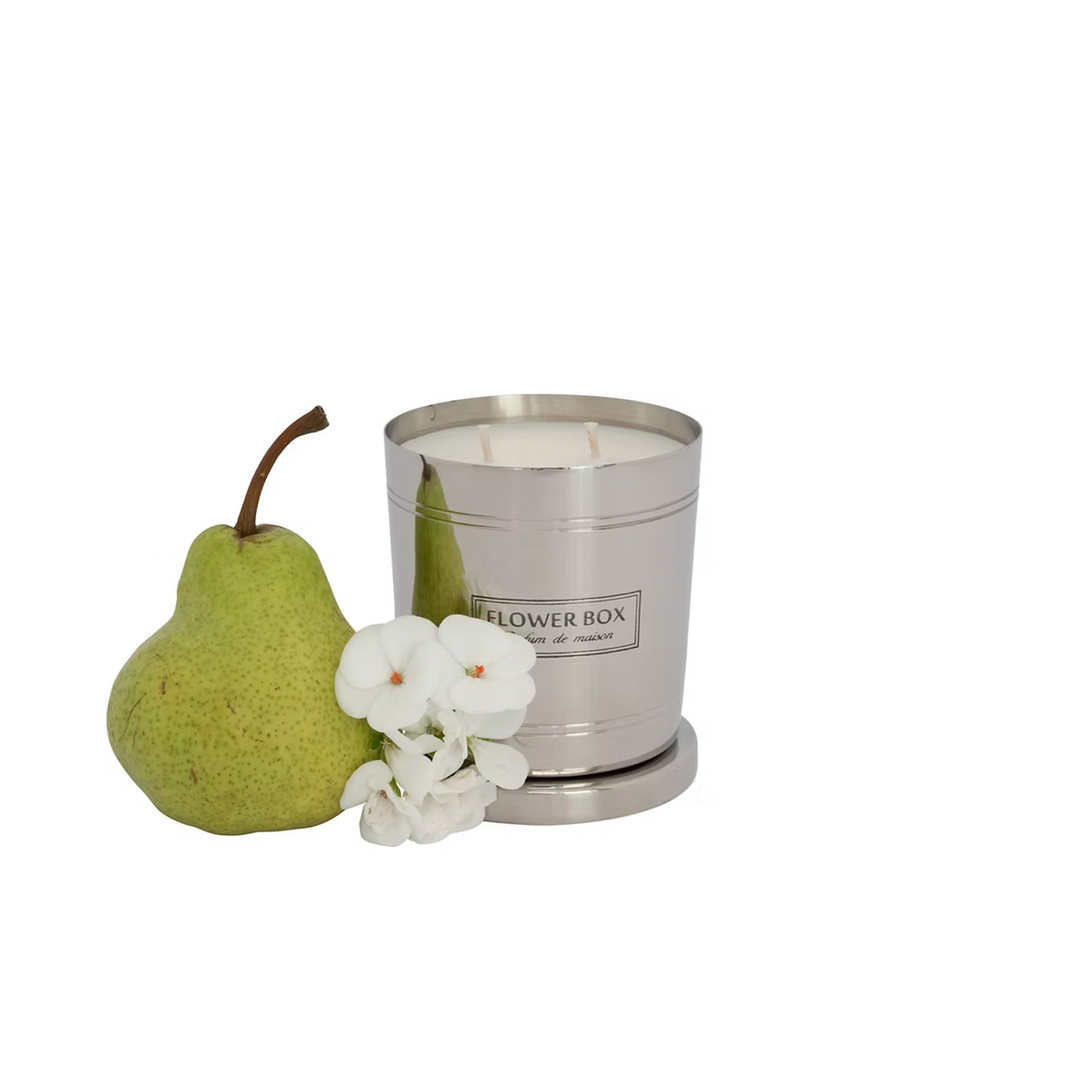 Flowers & Pear - Standard Candle (300g)