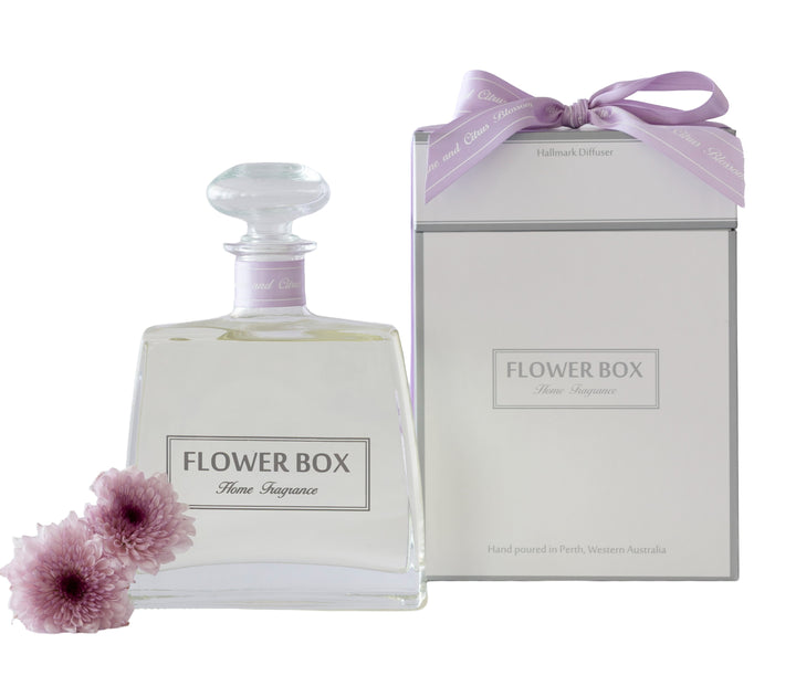 White Jasmine & Citrus Blossom - Hallmark Diffuser  (700mL)